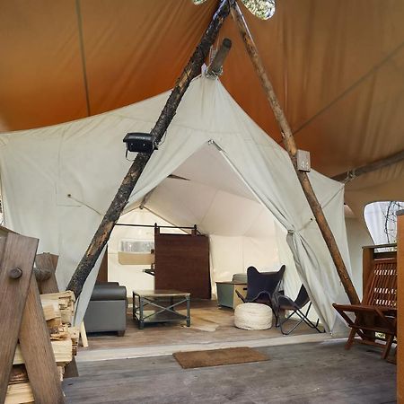 Under Canvas Glacier Coram المظهر الخارجي الصورة