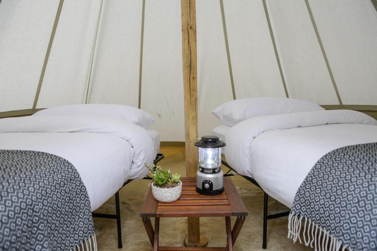 Under Canvas Glacier Coram المظهر الخارجي الصورة