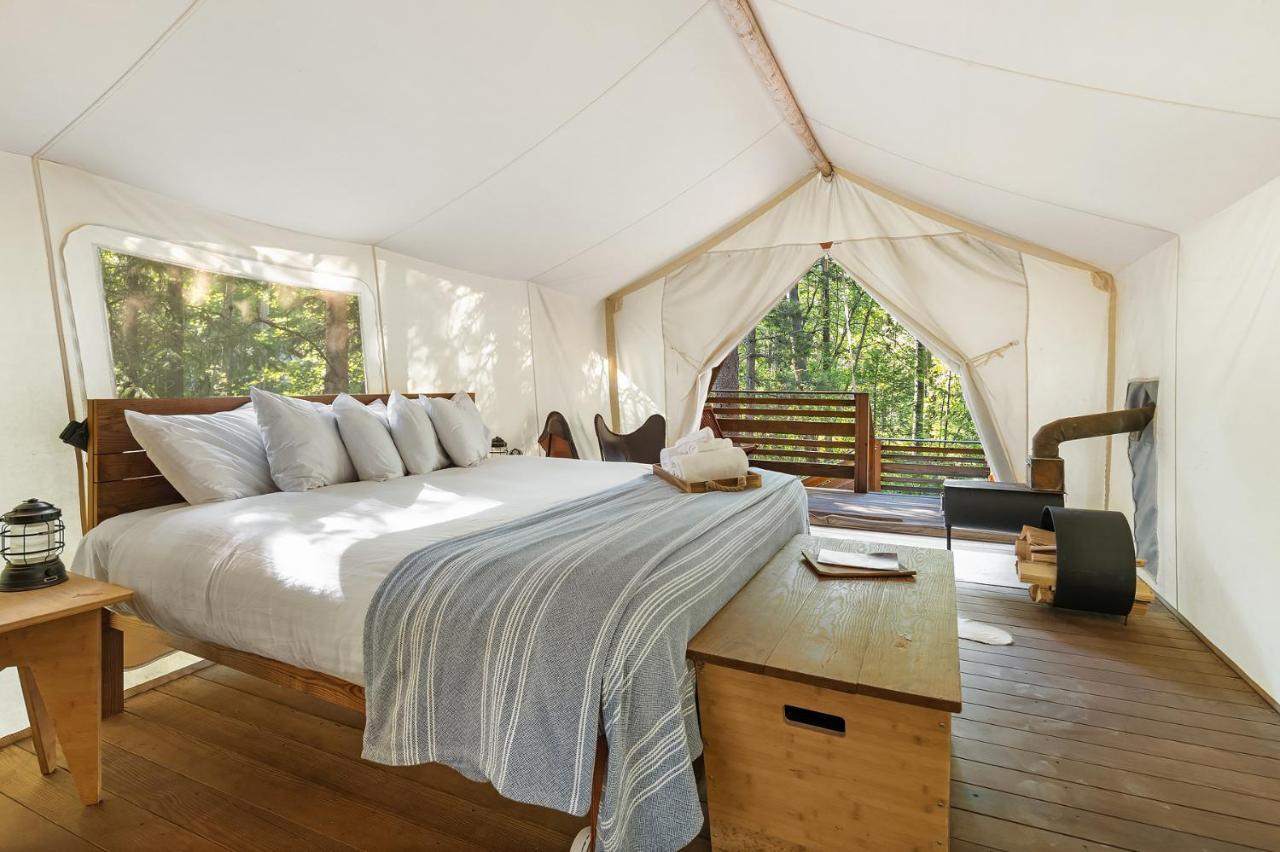 Under Canvas Glacier Coram المظهر الخارجي الصورة