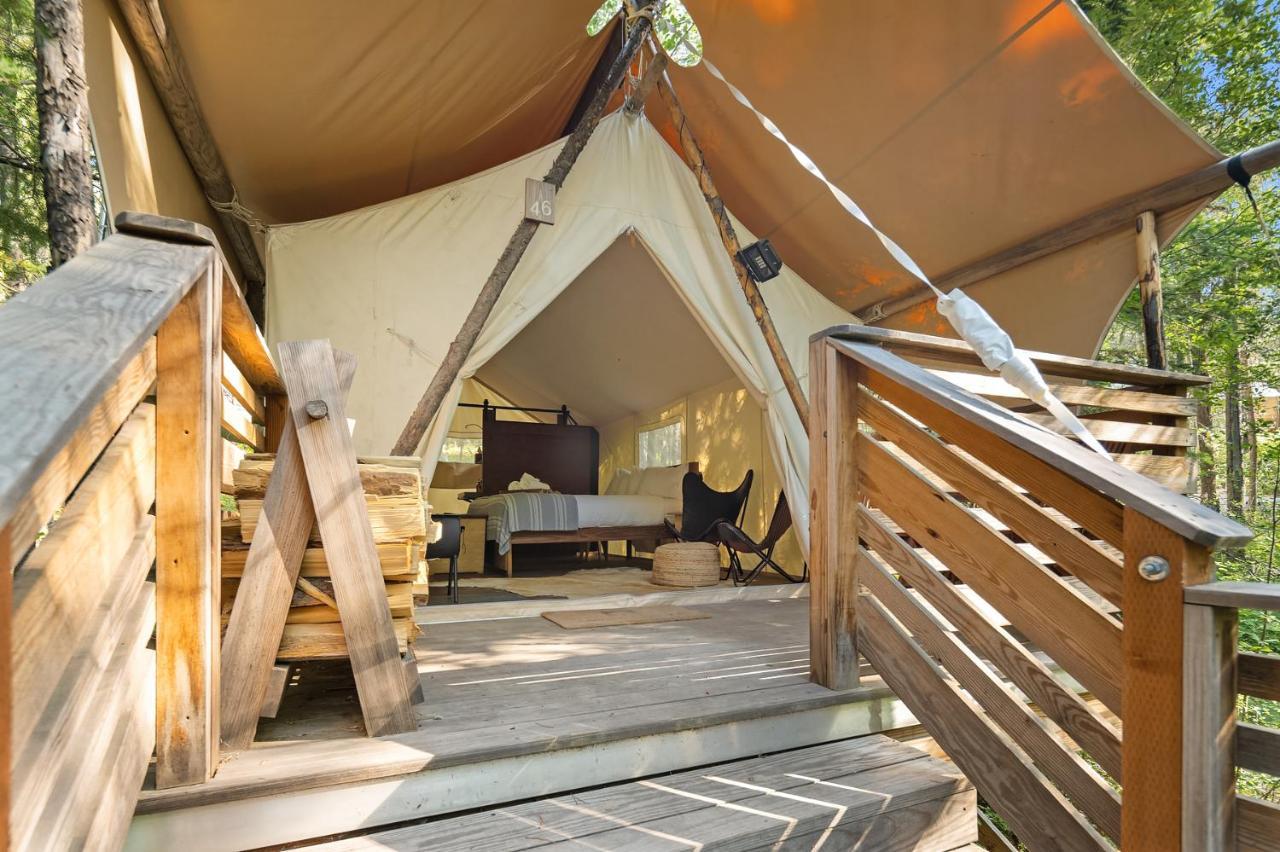 Under Canvas Glacier Coram المظهر الخارجي الصورة