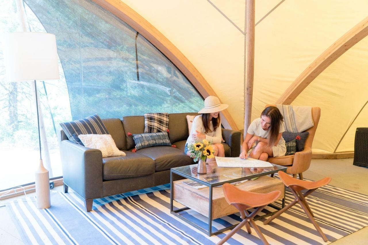 Under Canvas Glacier Coram المظهر الخارجي الصورة